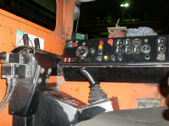 TORO 50D. Driver’s seat