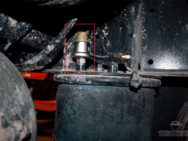 GNOM is installed instead of the standard plug
