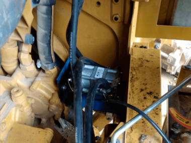 250D CAN flow meter is mounted on a special bracket. Sensor connections are sealed