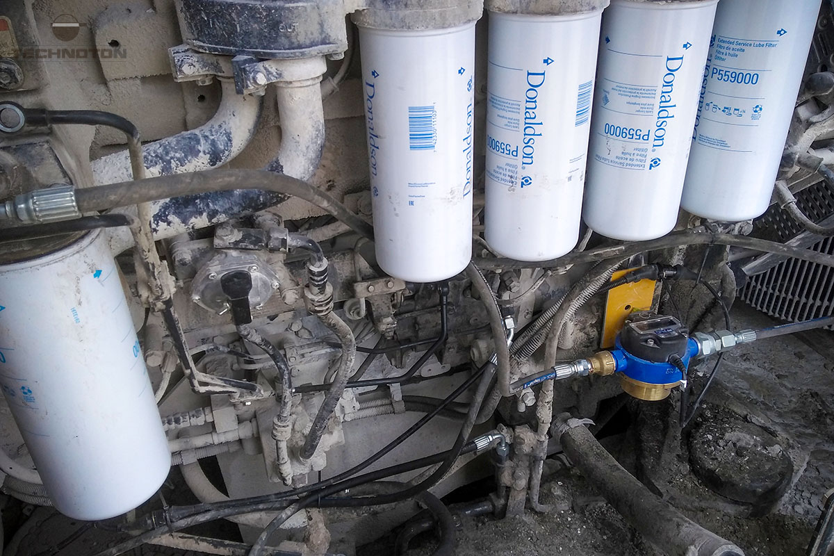 Fuel flow meter in a fuel supply system Fuel flow meter in a fuel supply system