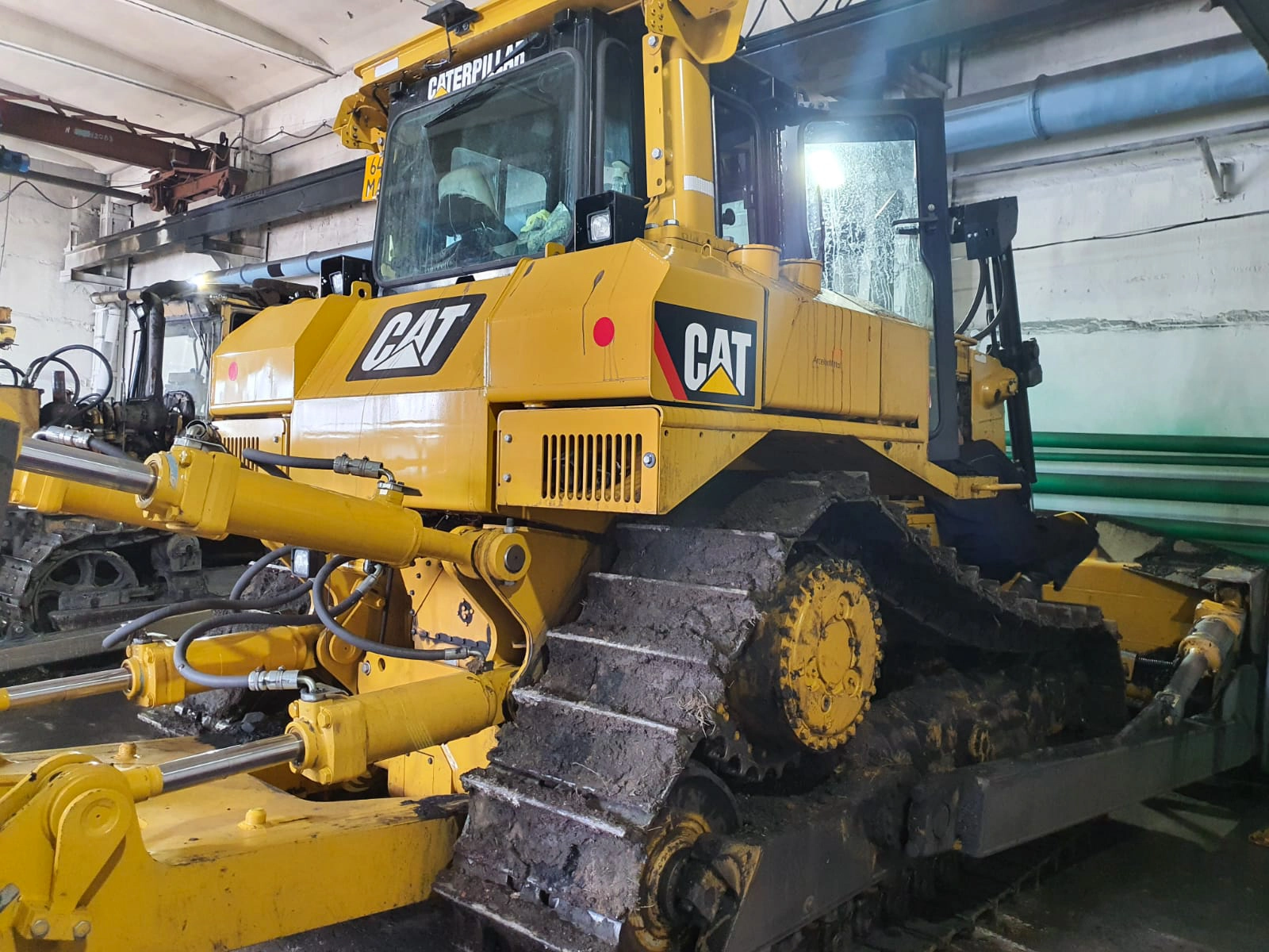 Technoton Installation on a Caterpillar D7R mining bulldozer Technoton Installation on a Caterpillar D7R mining bulldozer